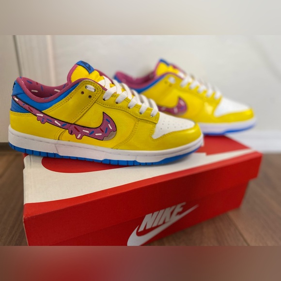 Mens custom nike dunks simpsons - Picture 4 of 6
